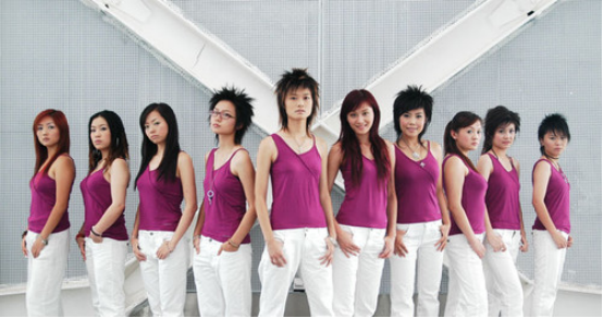 05超女再同框,何洁陈恩贝黄雅莉都入镜啦,唯独她没有出现