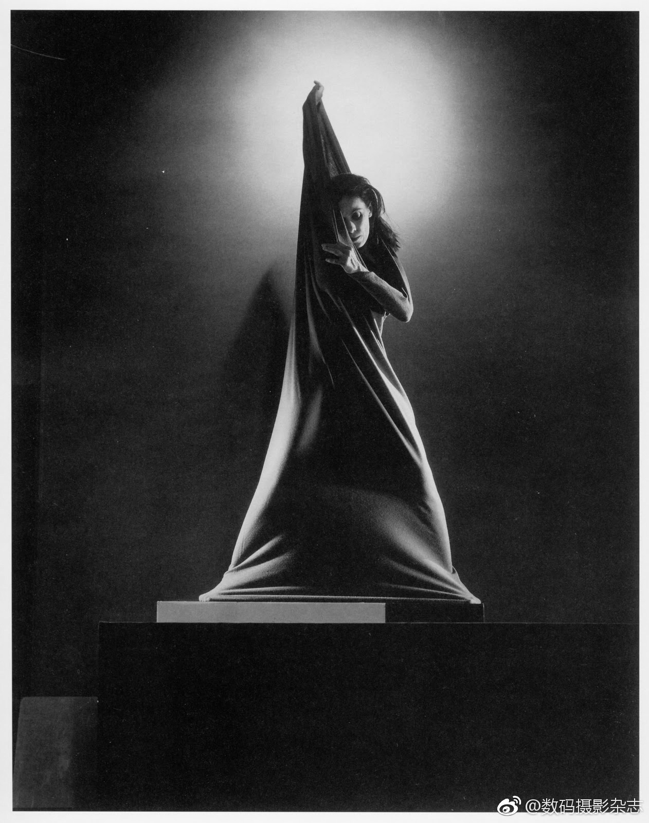 猜猜那一幅作品会用作本期封面|数码摄影|葛兰姆|玛莎_新浪新闻