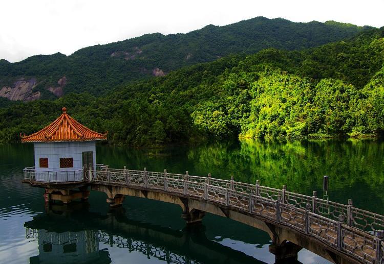 广东五个最美必去景区(广东旅游必去十大景点自驾游)