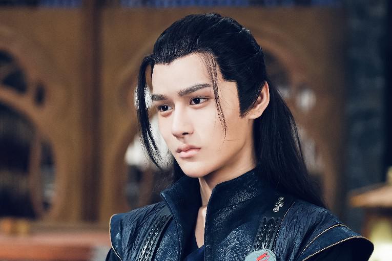 跳水励志偶像剧《夏日心跳》播出在即,暑期档迎"清凉体验"