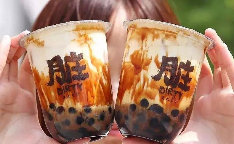 脏脏包火了之后又出现了"脏脏茶",看起来也太脏了,你喝过吗?