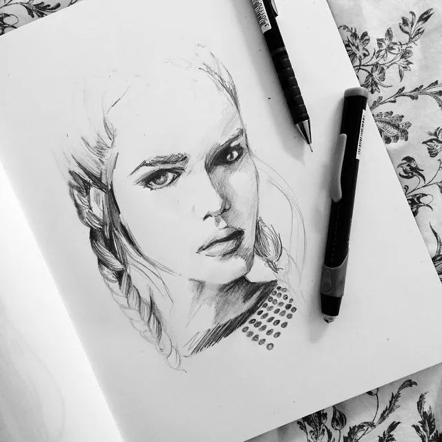 每当看见大神的素描那么6,我怀疑我买了支假笔!