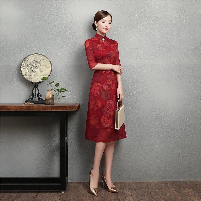 高贵冷艳! 经典旗袍, 满含你所不曾触及的华美韵味