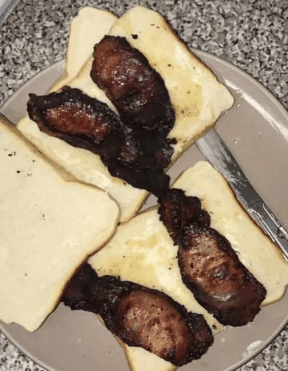 离开父母之后自己做的第一顿饭, 还真是难吃到无法忘怀!