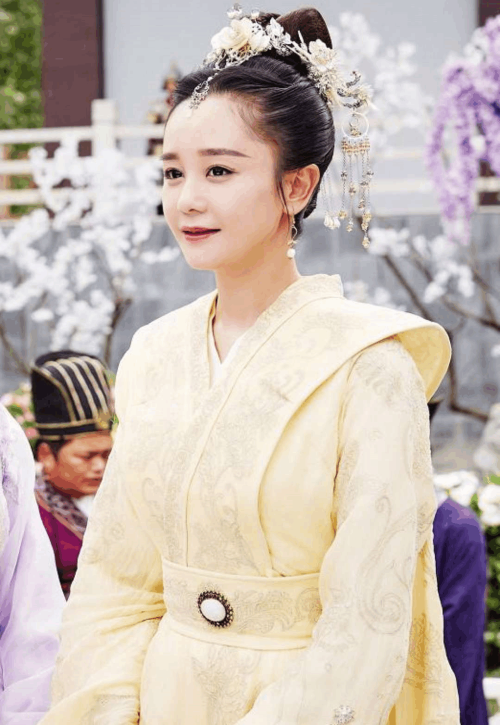 《新还珠格格》中紫薇新造型被爆,清雅大方,网友直呼:太美!