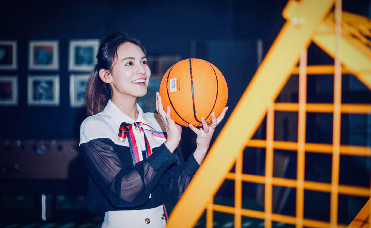 郭子千清新动感可人写真