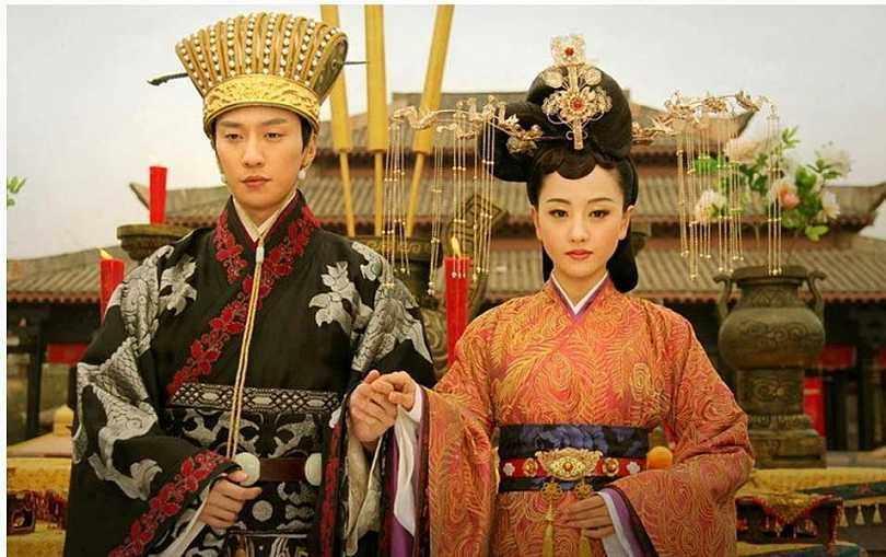 此奇女子嫁一穷酸,穷酸成皇帝后,她成皇后,生6个儿子4人成皇帝