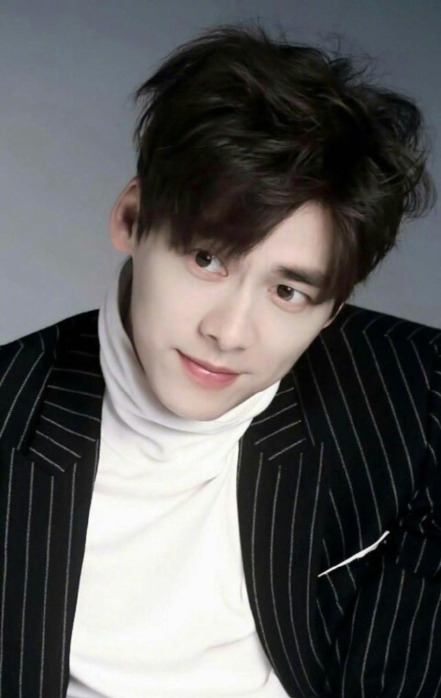 明星改名很正常, 搞不明白这些明星连祖姓都改了