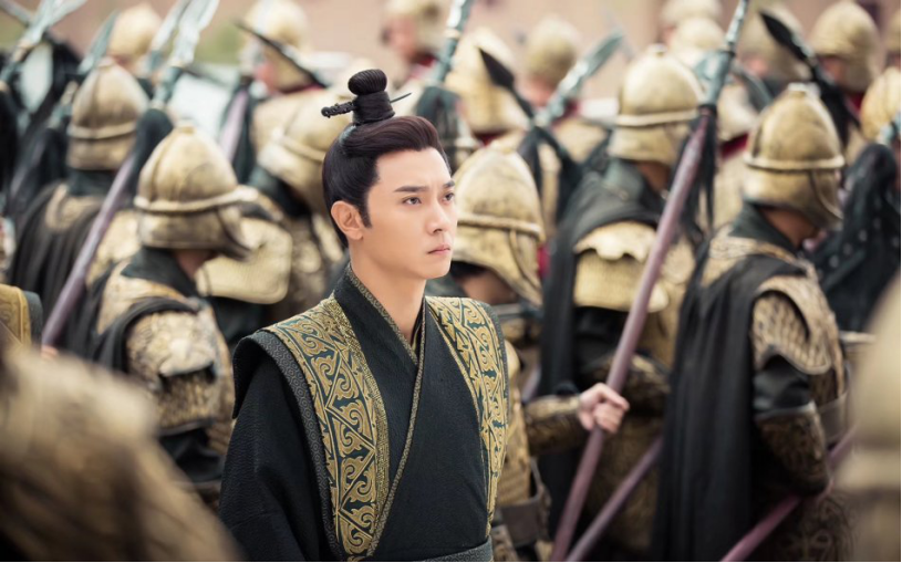 继宋喆后,经纪人与张丹峰形影不离,站姿像马蓉网友紧急提示洪欣