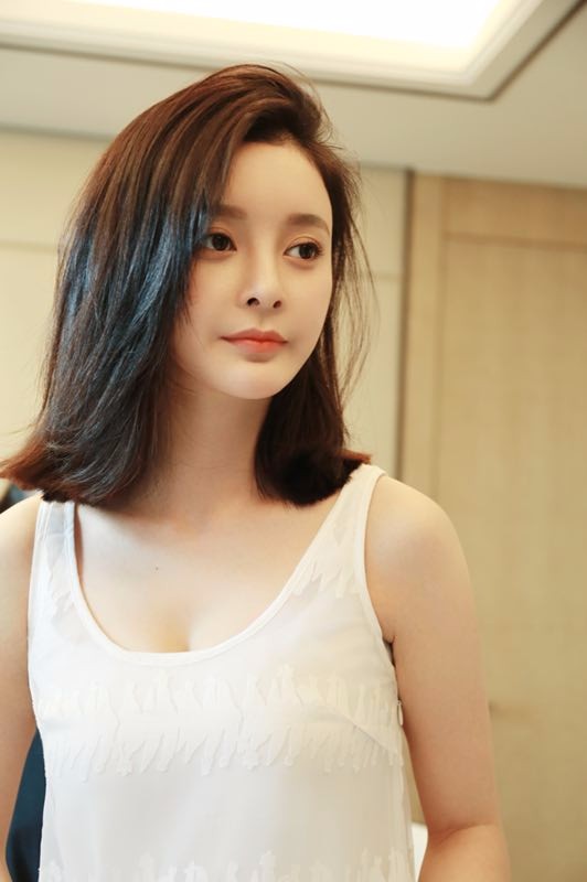 王瑞子一千零一夜演绎女神痴汉脸