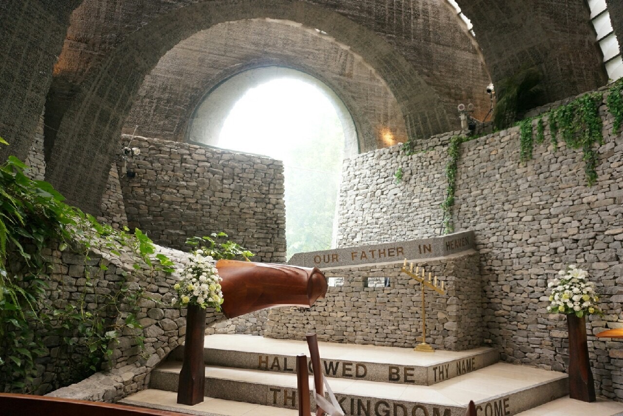 日本轻井泽的石之教堂