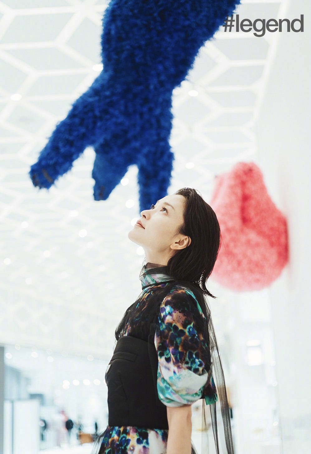 杜鹃for legend 9月刊封面,一如既往的清冷