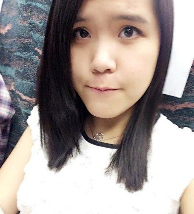 当时的关佩琳虽然年纪小,不过演戏的经验也算是颇为丰富,加上小时候的