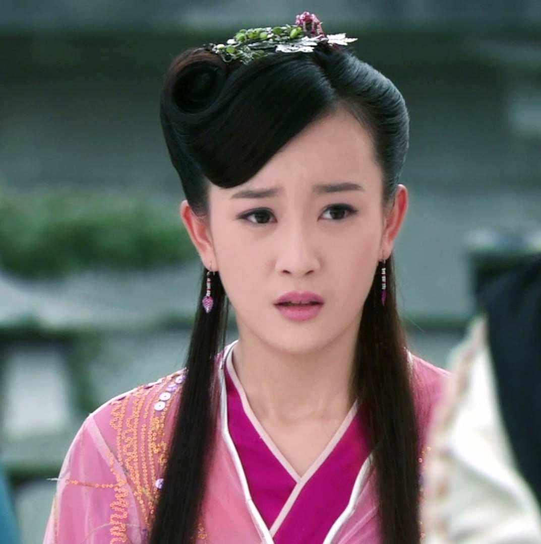 刘雨欣晒住院照疑自杀，曾在《步步惊心》演明玉，被张檬插足婚姻