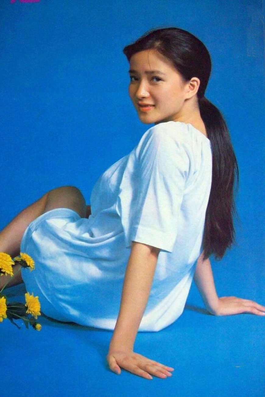 女神何晴的哪个部位最美?