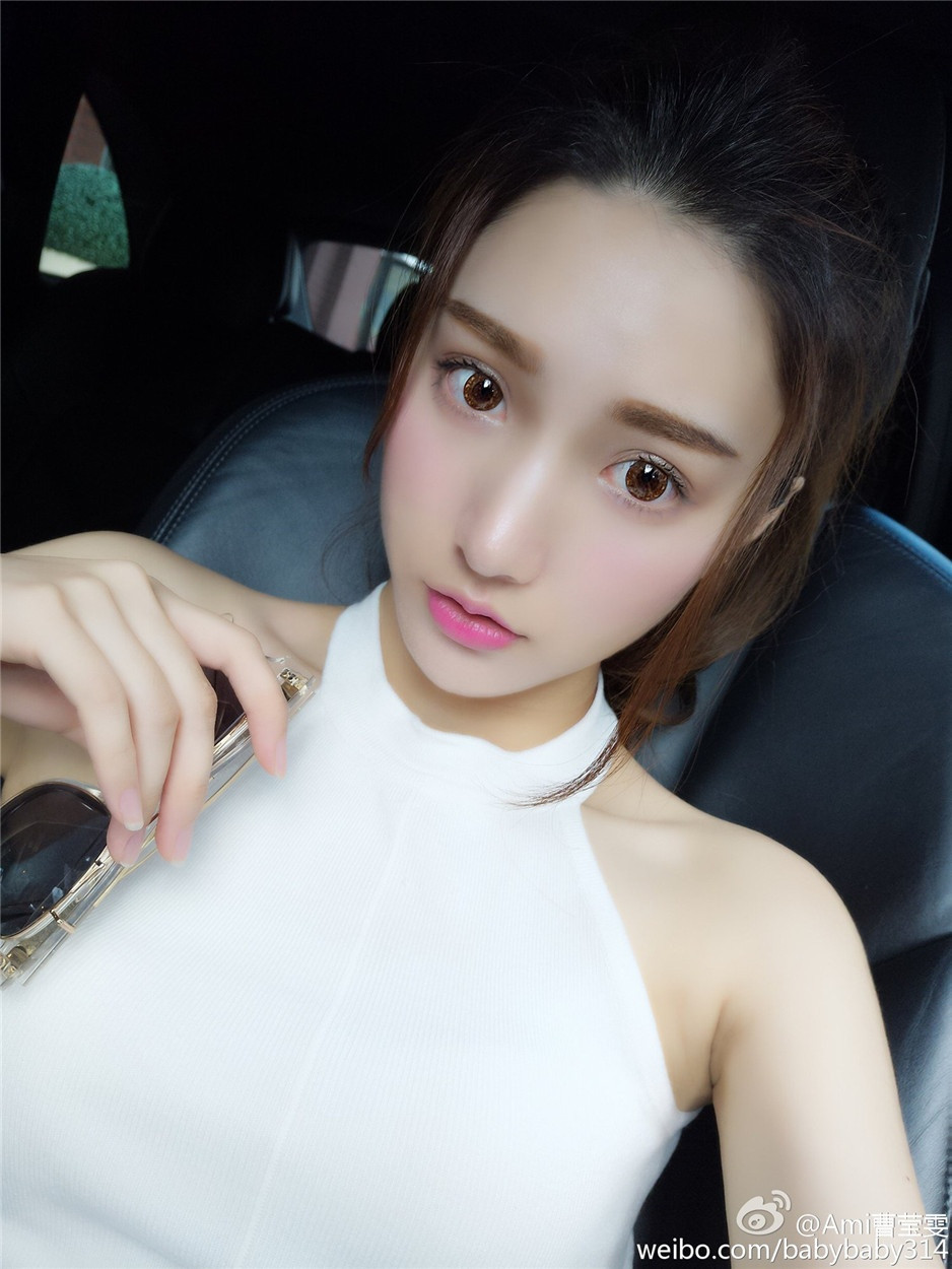 平面模特曹莹雯ami微博私房美图