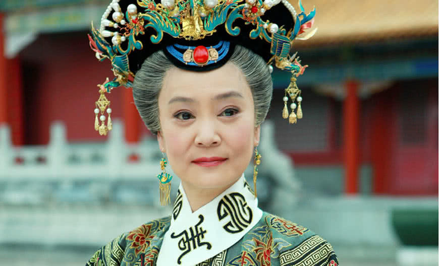 清朝300年,只有她享尽了荣华富贵,死后留下一丝头发|钮祜禄|雍正|弘历