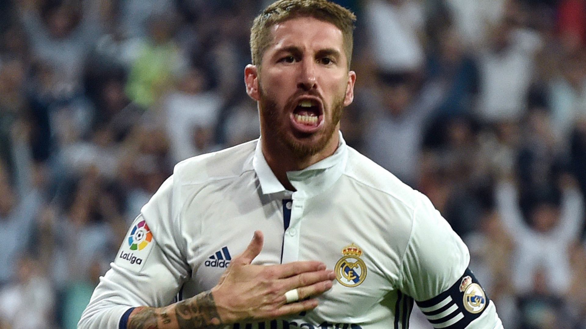 陷入争议拉莫斯蒙古卸肩废掉萨拉赫慢动作分析皇马队长脏不脏