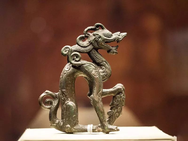 金 · 黑龙江省博物馆 1956年出土于黑龙江阿城 集麒麟,龙,狮,犬形象