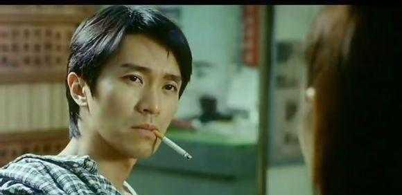 男星抽烟帅气排行榜! 张国荣帅, 霍建华禁欲, 但最邪媚的还是他!