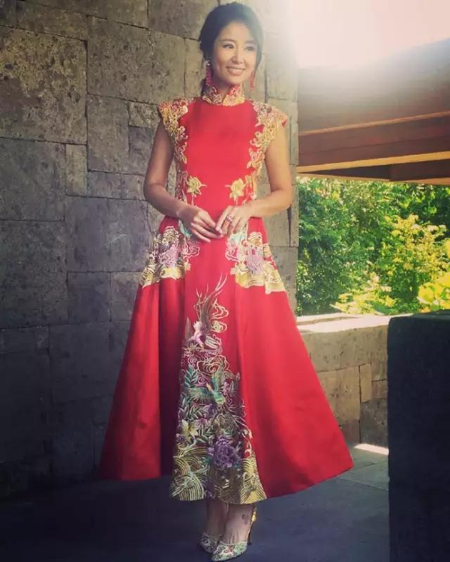 baby的婚鞋,杨幂的婚鞋,谢娜的婚鞋,差别不是一