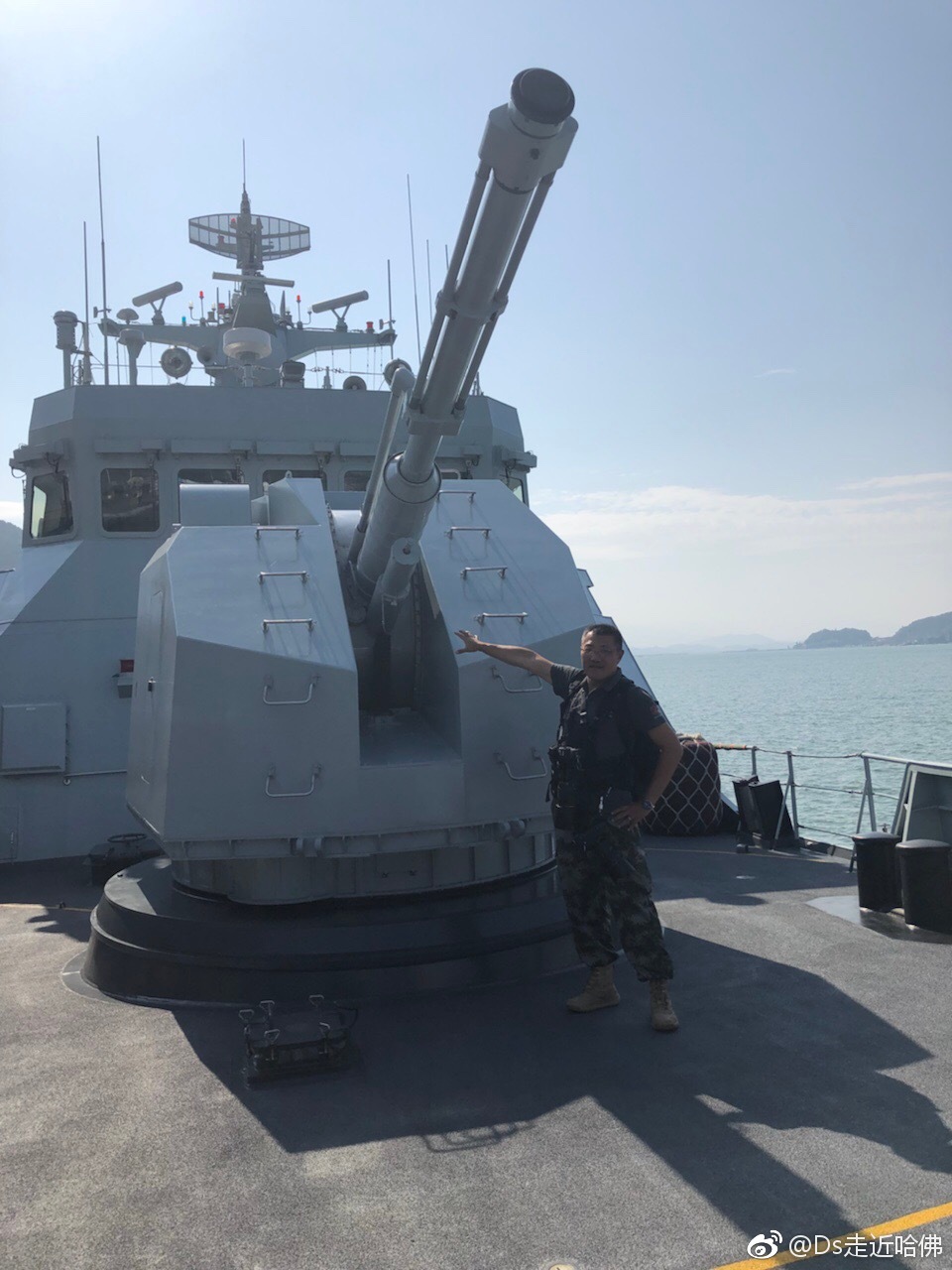 习惯性撸炮,就是pj26有点大,只能意思意思啦