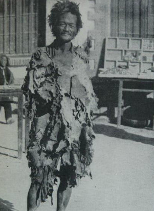 直击民国时期穷人的生活写照衣不蔽体令人心酸