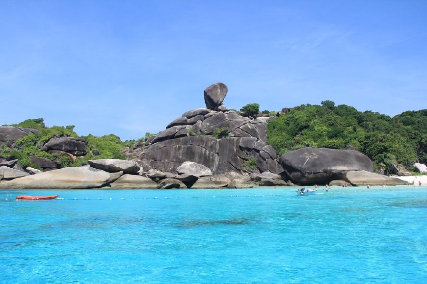 喜欢去泰国旅游可以,但是香烟别多带,被查出来