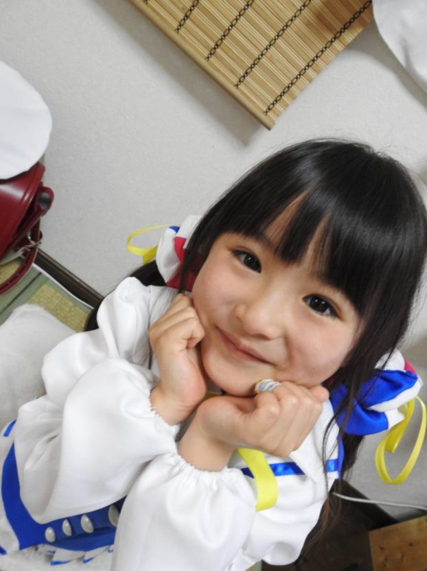 日本人气coserほわ是位小学女生cos血小板天真烂漫