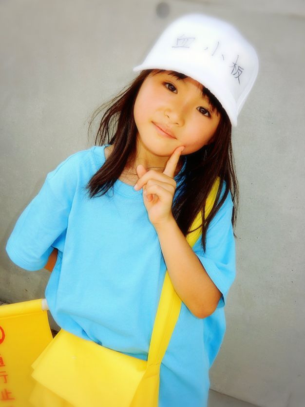 日本人气coserほわ是位小学女生cos血小板天真烂漫