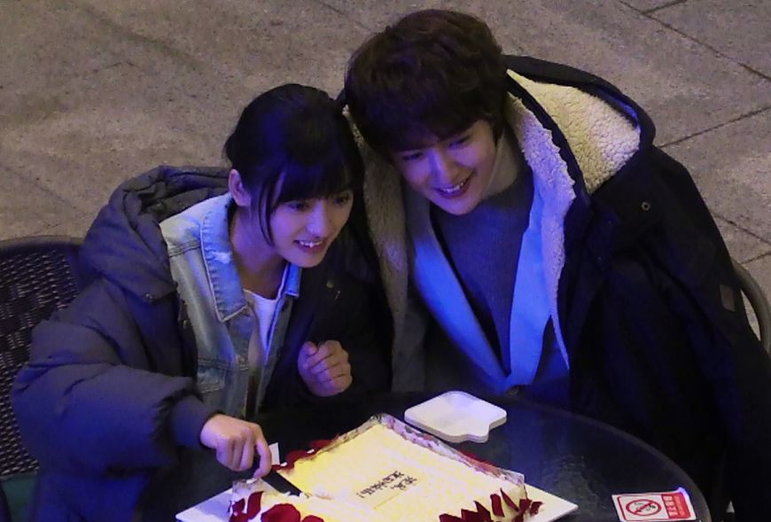 流星花园官鸿谈和沈月吻戏谁注意到王鹤棣和梁靖康的表情