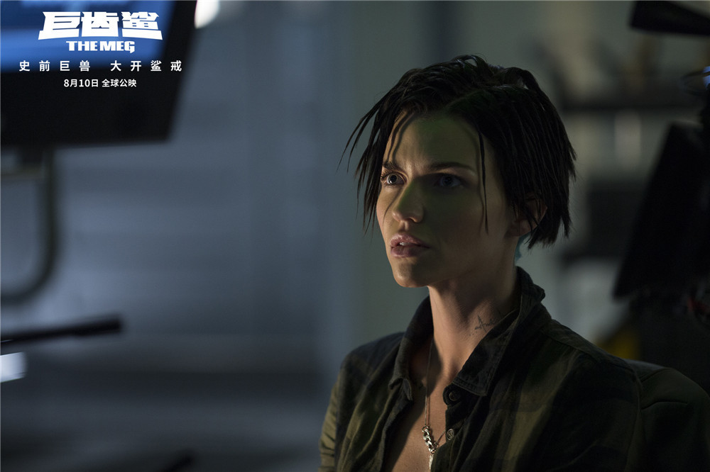 这部鲨鱼电影,一定会让观众记住——《巨齿鲨》导演及演员专访