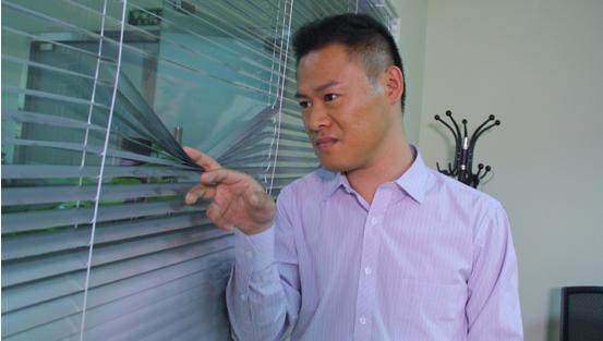 外表看起来老实、单纯,其实很有城府,心机很深