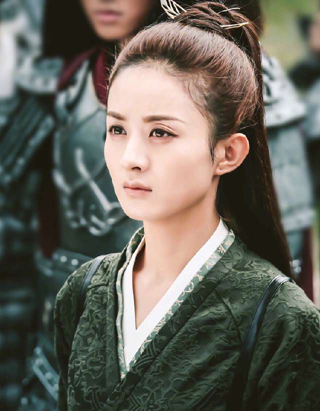 赵丽颖在《楚乔传》中的造型合辑,果然既美艳,又英俊!