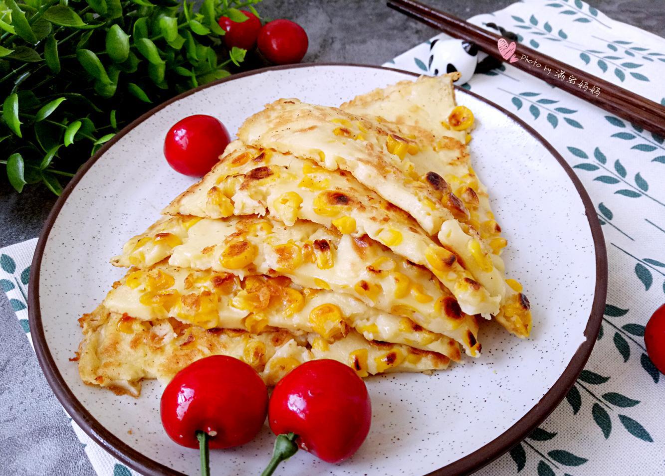 玉米鸡蛋饼, 两面都是金黄酥脆, 宝贝每次吃了3个还想吃