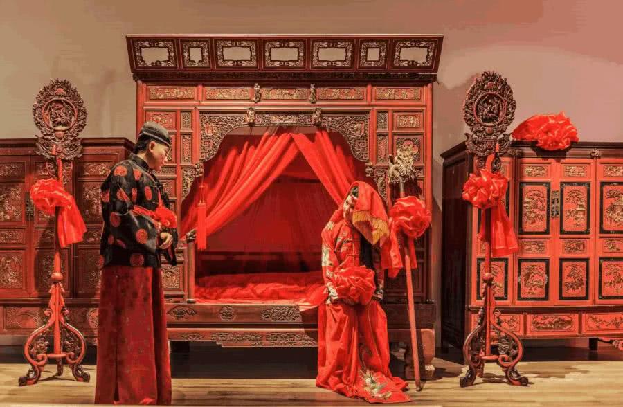 古代人睡觉必不可少的东西曾是陪嫁必需品如今只有酒店才有