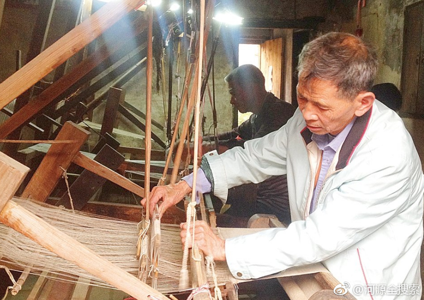 和平县"墩头蓝"布艺现身文博会