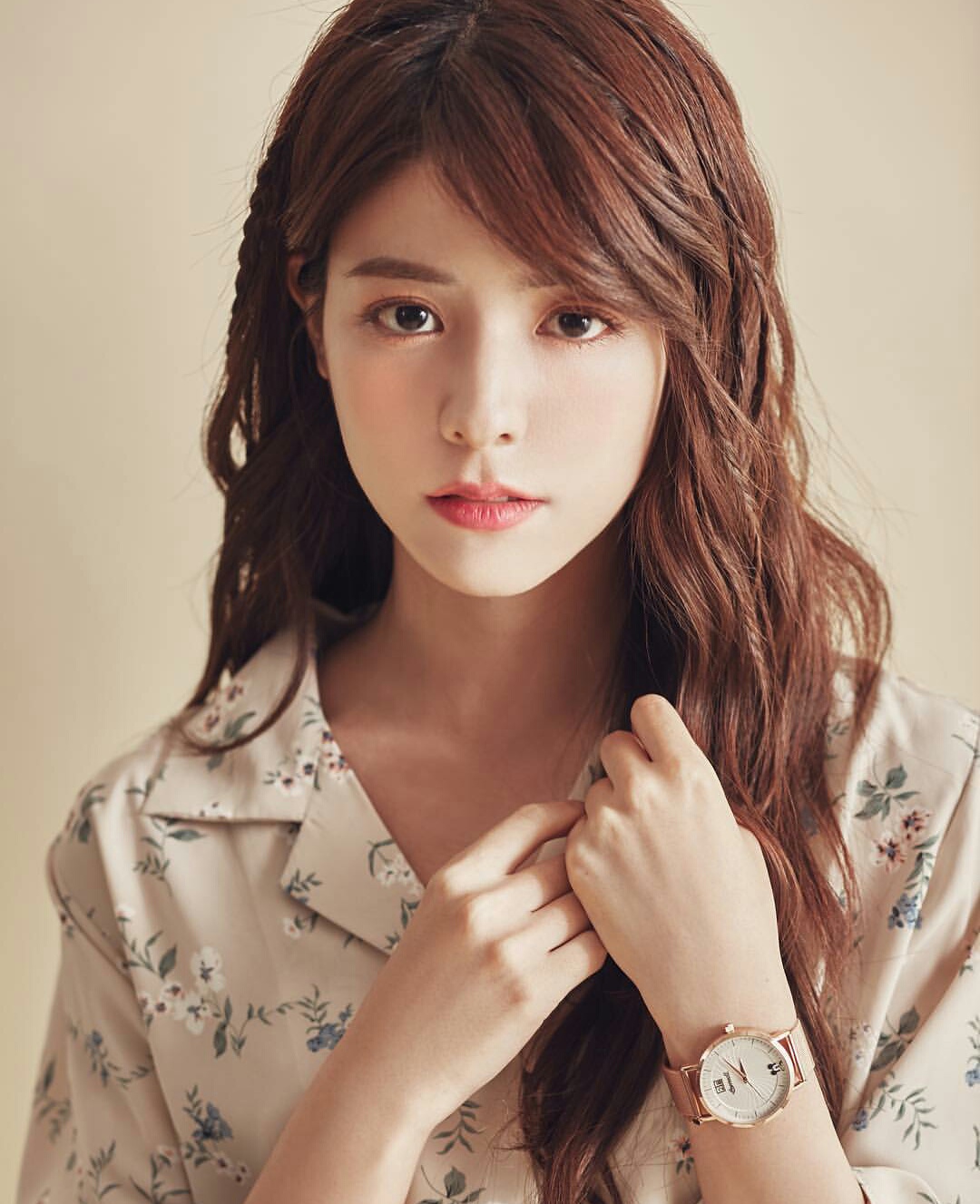 藤井美菜也是从小美到大的一位小仙女0202insfujiimina0715