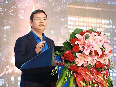 但斌：中国必将成为最强大的国家 诞生一批伟大的企业__财经头条