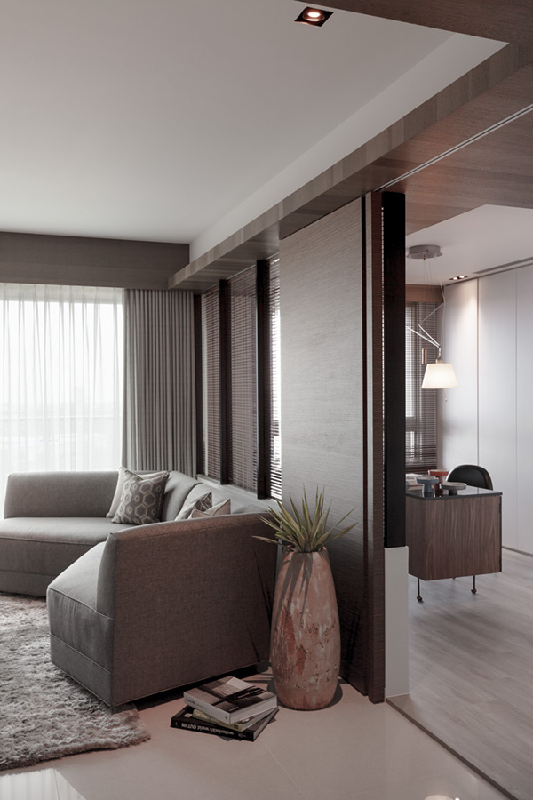 客厅与书房之间的分割处理,还可以用这类钢化玻璃隔断半封闭形式