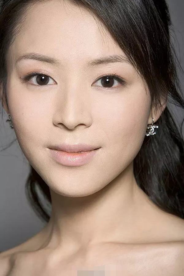 柏林影展女星大头照,她第一张就已经气场全开,秒杀众人!