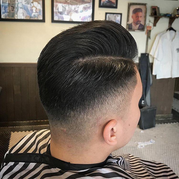 男生二八分发型,复古又有型