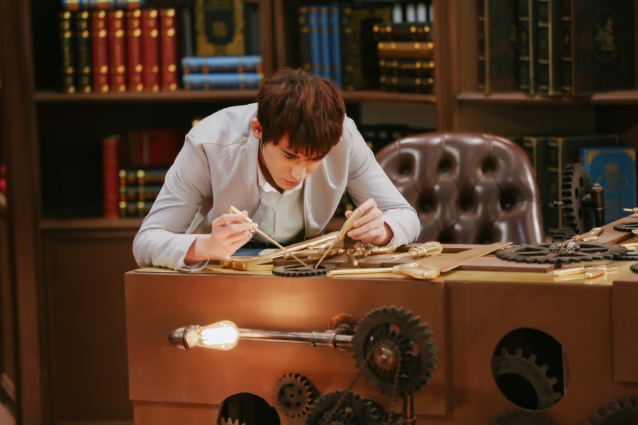 赵诚宇炮灰攻略热播蠢萌小书灵万万获喜爱