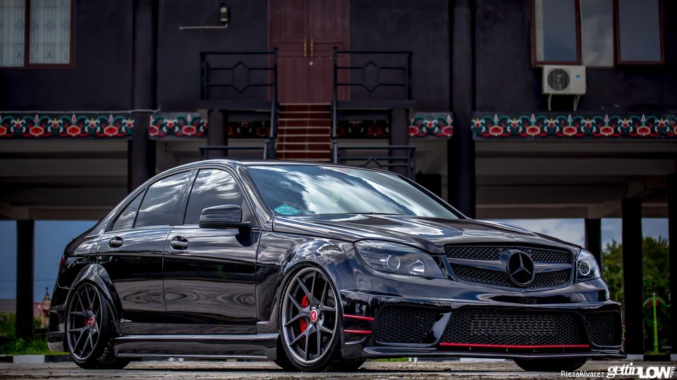 c200一样可以很吸睛12款奔驰c200cgiw204改装案例