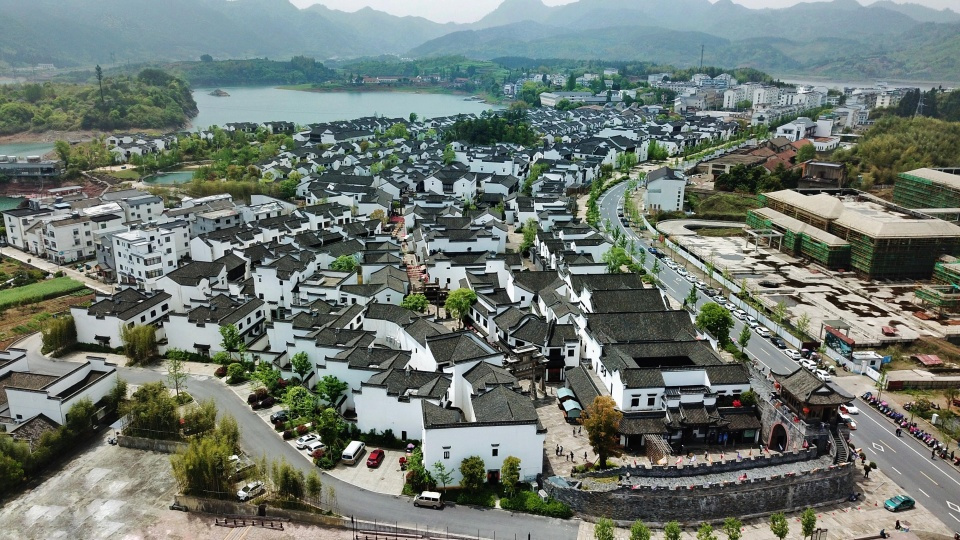 淹没在千岛湖底的千年古城"狮城",经过半个世纪的磨难重现人间