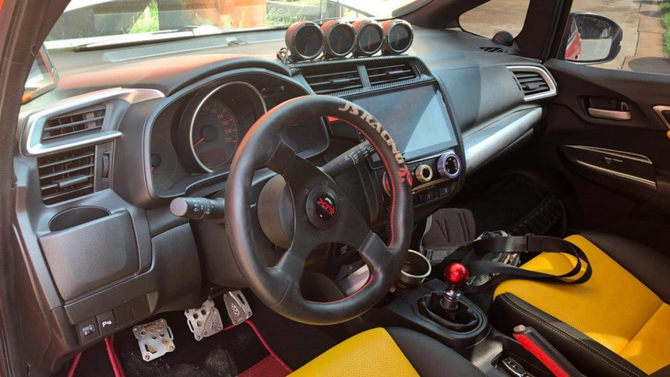 能跑山能买菜还能下赛道,云南车友本田gk5改装案例!