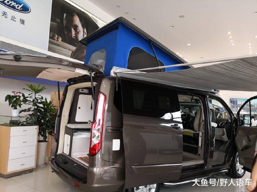 可以下地库的福特途睿欧旅行家升顶房车配置齐用途多3998万起