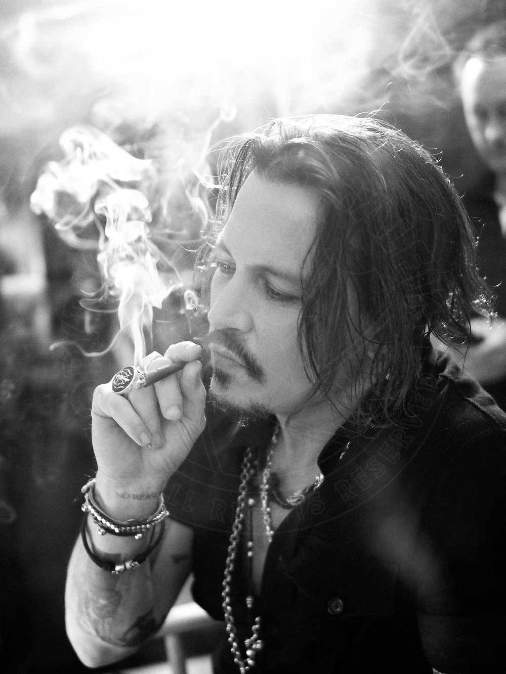 帅到令人窒息约翰尼德普最新写真释出