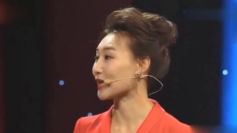 婚礼上父亲双手合十对女婿说: 如果有一天你不