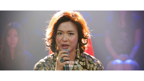 分手大师:美女遭到金星拒绝,帅哥男扮女装,替她